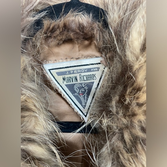 Stunning vintage jacket with fur collar - Picture 4 of 9